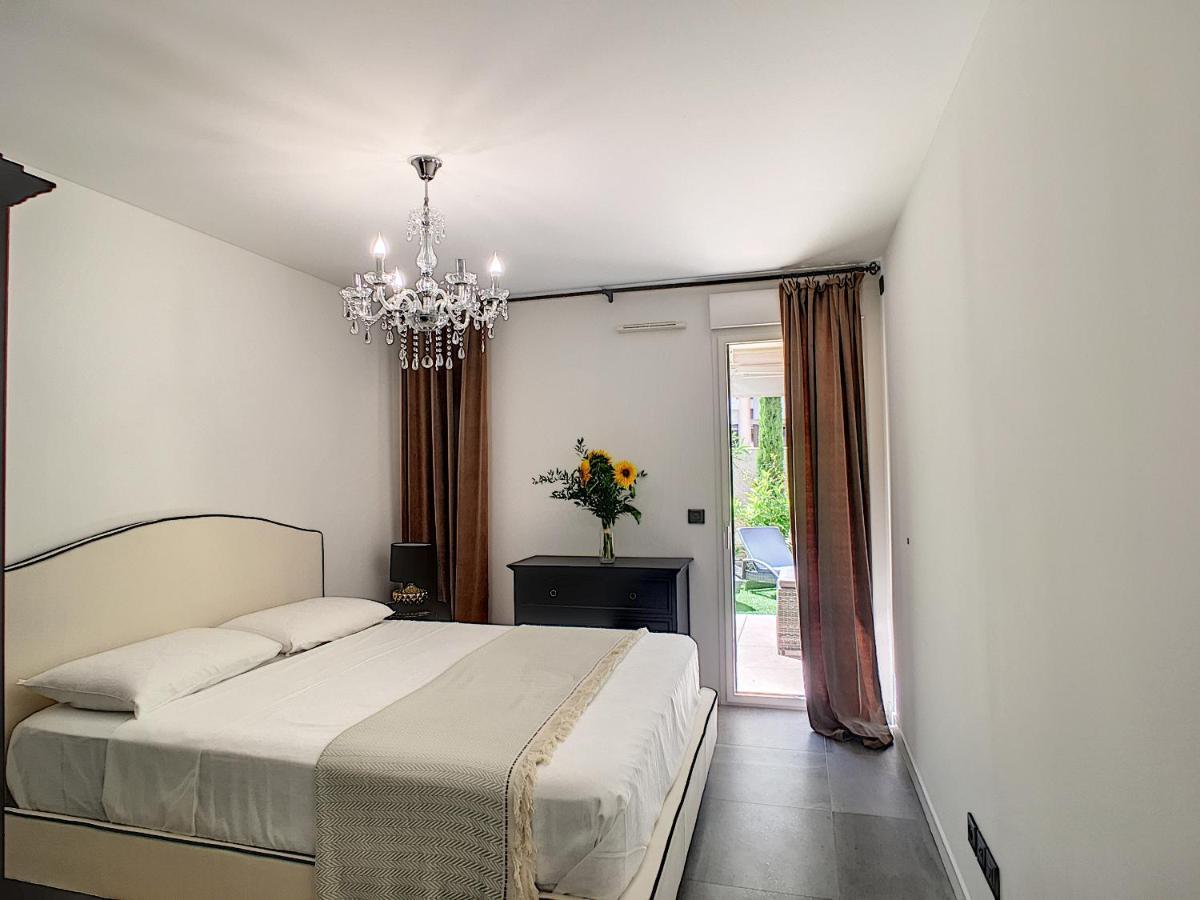 Palm Beach Apartment With A Pool In The Residence 戛纳 外观 照片